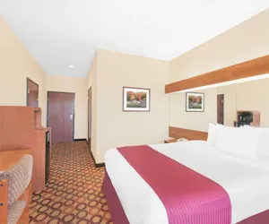 Photo 5 - Microtel Inn & Suites by Wyndham Aransas Pass/Corpus Christi