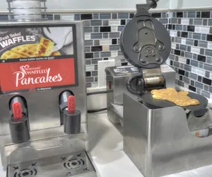 Photo 3 - Gatlinburg River Inn