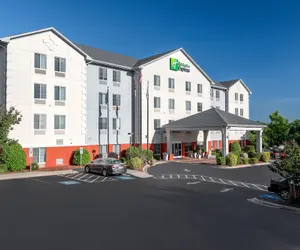 Photo 2 - Holiday Inn Express Charlotte West - Gastonia, an IHG Hotel.