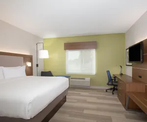 Photo 4 - Holiday Inn Express & Suites Amarillo, an IHG Hotel