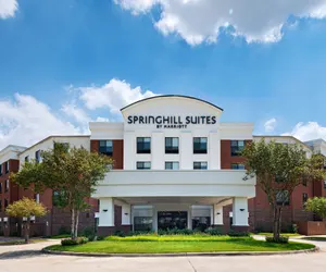 Photo 2 - SpringHill Suites by Marriott DFW Airport East/Las Colinas