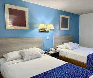 Photo 4 - Travelodge by Wyndham Hershey