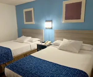 Photo 3 - Travelodge by Wyndham Hershey