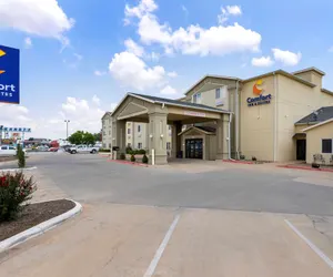 Photo 2 - Comfort Inn & Suites Ponca City near Marland Mansion