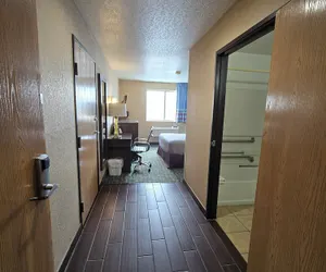 Photo 5 - Quality Inn