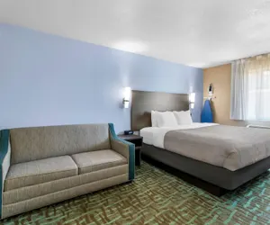 Photo 2 - Quality Inn