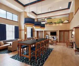Photo 4 - Hampton Inn & Suites Ephrata - Mountain Springs