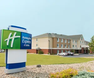 Photo 2 - Holiday Inn Express & Suites Jackson, an IHG Hotel