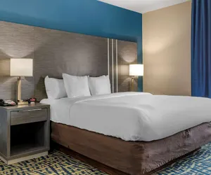 Photo 5 - Comfort Inn & Suites Pauls Valley - City Lake
