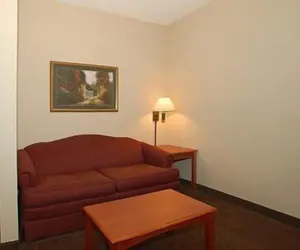 Photo 5 - Comfort Inn & Suites Pauls Valley - City Lake