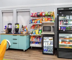 Photo 3 - Spark by Hilton - Kent, Seattle