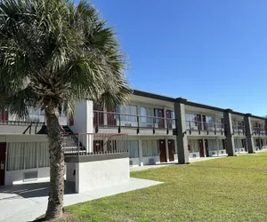 Photo 2 - Red Roof Inn Wildwood, FL - The Villages