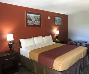 Photo 5 - Budget Host Inn Greenup