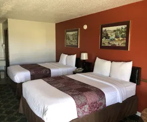 Photo 4 - Budget Host Inn Greenup