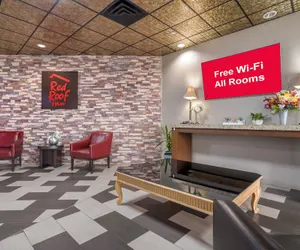 Photo 5 - Red Roof Inn La Marque