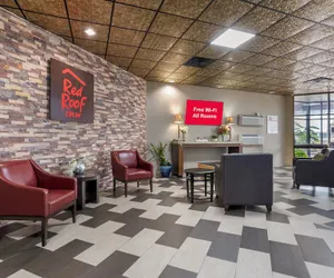 Photo 4 - Red Roof Inn La Marque