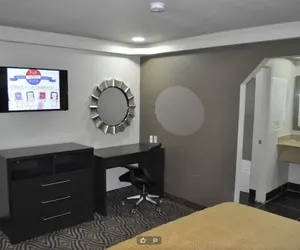 Photo 3 - Downtown Suites Dallas