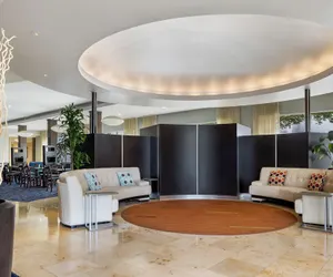 Photo 3 - Courtyard by Marriott Sacramento Cal Expo