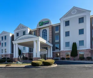 Photo 2 - Holiday Inn Express Lexington, an IHG Hotel