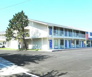 Photo 2 - Motel 6 Oklahoma City, OK - Airport East