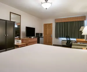 Photo 5 - SureStay Hotel By Best Western Leesville