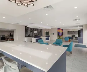 Photo 5 - Clarion Pointe Kimball By Choice Hotels
