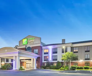 Photo 2 - Holiday Inn Express & Suites Hardeeville - Hilton Head, an IHG Hotel