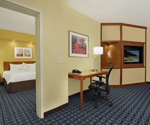 Photo 5 - Fairfield Inn & Suites by Marriott Fairfield Napa Valley