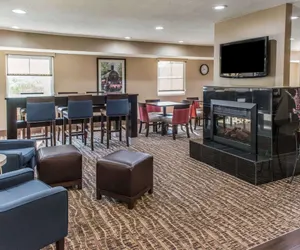 Photo 4 - Comfort Inn Belle Vernon