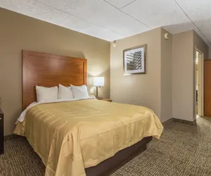 Photo 4 - GreenRidge Hotel