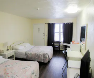 Photo 4 - Brewer Motor Inn