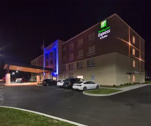 Photo 2 - Holiday Inn Express & Suites Indianapolis NW - Zionsville, an IHG Hotel