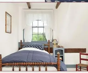Photo 4 - Featherbed Inn