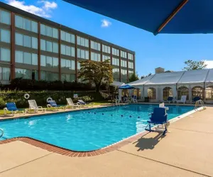 Photo 2 - Chester Hotel & Conference Center