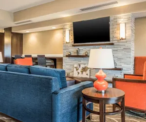 Photo 5 - Comfort Suites Florence - Cincinnati South