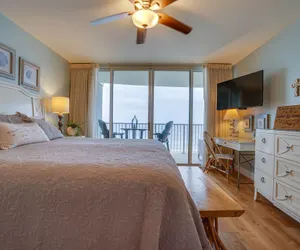 Photo 5 - Long Beach Resort by Panhandle Getaways