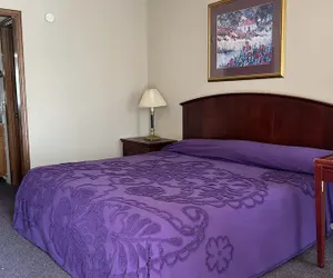 Photo 5 - Victorian Inn