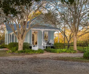 Photo 2 - Maison D'Memoire Bed & Breakfast Cottages