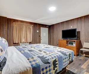 Photo 4 - Rainbow Lodge
