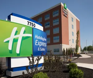 Photo 2 - Holiday Inn Express & Suites-Cincinnati North - Liberty Way, an IHG Hotel