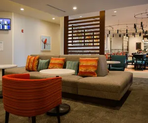 Photo 5 - Hilton Garden Inn Louisville Mall of St. Matthews