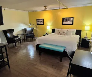 Photo 2 - The Sherman Inn