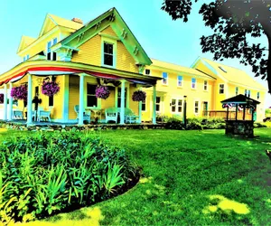 Photo 2 - The Elmere House Bed & Breakfast
