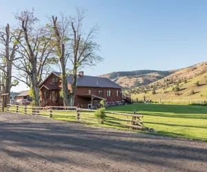 Photo 2 - Wilson Ranches Retreat