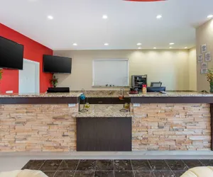 Photo 4 - Econo Lodge Inn & Suites Houston Willowbrook