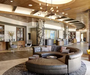 Photo 2 - Archer Hotel Florham Park/Morristown