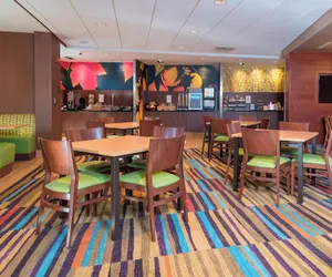 Photo 3 - Fairfield Inn & Suites by Marriott Indianapolis Fishers