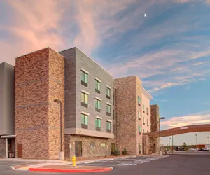 Photo 2 - Fairfield Inn & Suites by Marriott Flagstaff Northeast