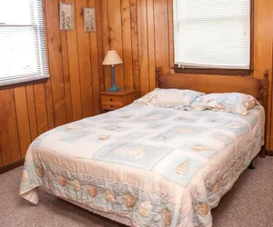 Photo 3 - Beachbux 3 Bedroom Cottage by RedAwning