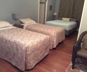 Photo 5 - Riverdale Inn